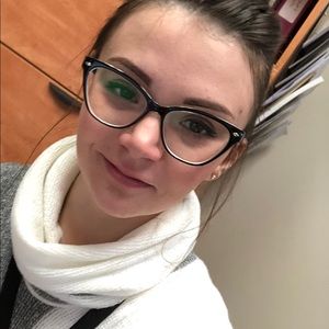 Meet your Posher, Madi